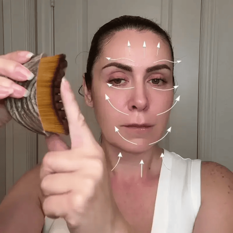 GlowLift™ Lymphatic Contour Face Brush