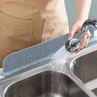 Anti-Splash Sink Guard for Kitchen Countertop